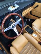 Bild 18/19 von Alfa Romeo 2.0 Spider (1990)