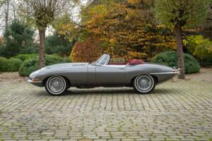Bild 15/28 von Jaguar E-Type 3.8 (1964)