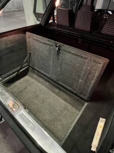 Afbeelding 40/74 van Mercedes-Benz 220 TE (1993)