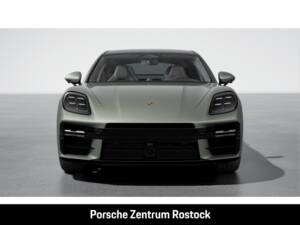 Bild 7/10 von Porsche Panamera GTS (1900)