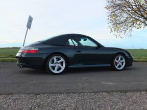 Bild 20/73 von Porsche 911 Carrera 4S (2004)