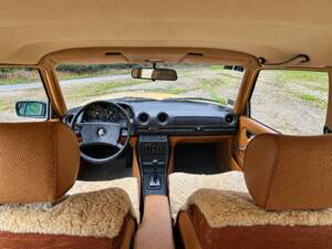 Image 4/12 of Mercedes-Benz 300 D (1980)