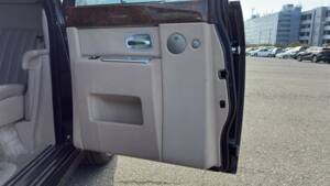 Image 35/44 of Rolls-Royce Phantom VII (2004)