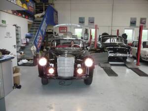 Afbeelding 84/118 van Mercedes-Benz 220 S Cabriolet (1957)