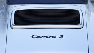 Image 17/46 of Porsche 911 Carrera 2 (1991)
