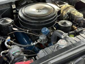 Image 27/36 of Cadillac 62 Sedan DeVille (1957)