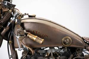 Bild 30/50 von Harley-Davidson FXSTC 1340 Softail Custom (1989)