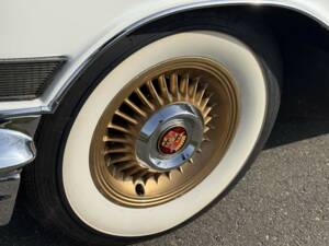 Bild 10/36 von Cadillac 62 Sedan DeVille (1957)