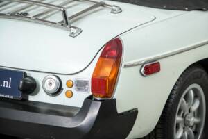 Bild 30/50 von MG MGB (1977)