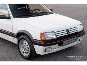Image 20/26 of Peugeot 205 GTi 1.6 (1987)