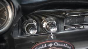 Bild 46/62 von Cadillac Coupe DeVille (1959)