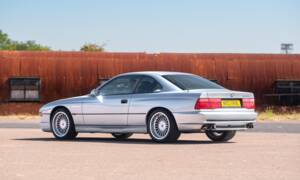 Image 3/50 de BMW 850CSi (1995)