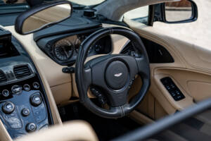 Immagine 19/35 di Aston Martin Vanquish (2017)