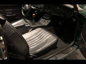 Image 26/40 of MG MGB (1974)