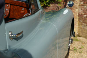 Image 42/50 de Jaguar XK 140 DHC (1957)
