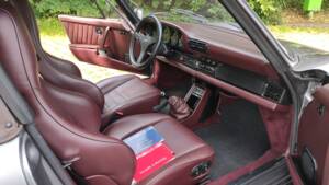 Image 36/104 of Porsche 911 Carrera 3.2 (1986)