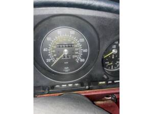 Bild 23/36 von Mercedes-Benz 560 SL (1986)