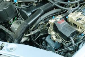 Bild 20/50 von Mercedes-Benz 420 SE (1988)