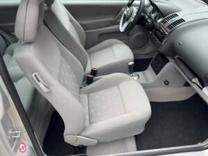 Immagine 11/21 di Volkswagen Lupo 1.2 TDI 3L (1999)