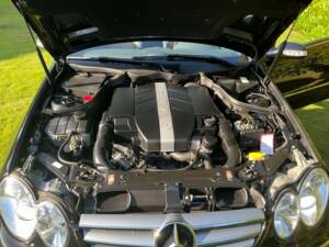 Immagine 33/41 di Mercedes-Benz CLK 320 (2003)