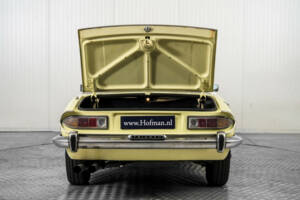 Image 41/50 of Triumph Stag (1972)