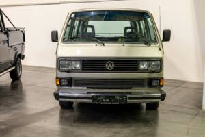Bild 4/20 von Volkswagen T3 Caravelle wbx6 3.2 Oettinger (1991)
