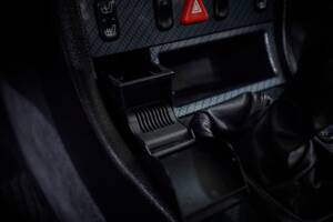 Image 38/100 de Mercedes-Benz SLK 230 Kompressor (1999)