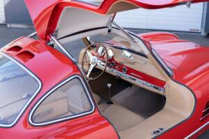 Image 27/49 of Mercedes-Benz 300 SL "Gullwing" (1955)