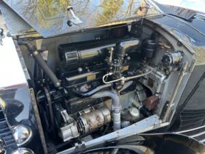 Imagen 10/21 de Rolls-Royce 25&#x2F;30 HP (1937)