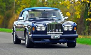 Image 19/50 of Rolls-Royce Corniche S (1995)