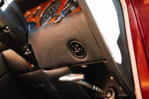 Immagine 41/50 di Rolls-Royce Silver Shadow I (1970)