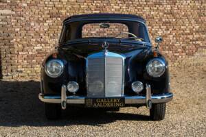Imagen 11/50 de Mercedes-Benz 220 S Cabriolet (1956)