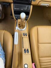 Afbeelding 23/42 van Porsche 911 Carrera 4S (2003)