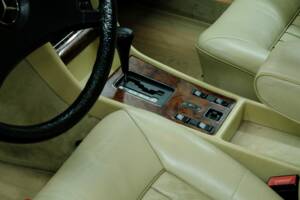 Bild 38/50 von Mercedes-Benz 500 SEL (1983)