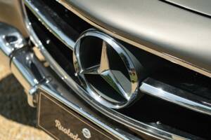 Imagen 39/50 de Mercedes-Benz 190 SL (1962)