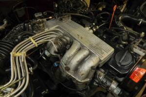Image 18/50 de Audi 100 - 2.3E quattro (1990)