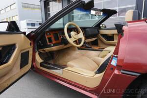 Afbeelding 29/45 van Chevrolet Corvette Convertible (1988)