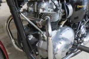Image 34/38 of Triumph T 100 R Daytona (1971)