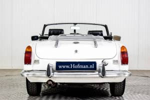 Bild 4/50 von MG MGB (1973)