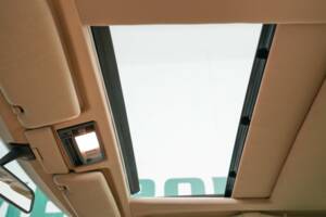 Image 24/41 of Mercedes-Benz 560 SEC (1990)