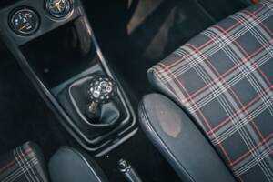 Image 36/49 of Volkswagen Golf Mk I GTI 1.6 (1979)