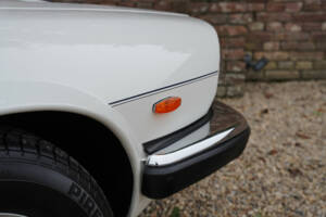 Image 33/50 of Jaguar XJS 5.3 V12 (1988)