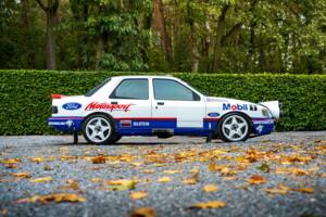 Imagen 10/11 de Ford Sierra Cosworth 4x4 (1991)