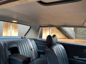 Image 30/41 de Mercedes-Benz 250 C (1970)