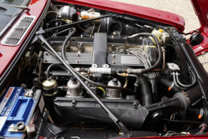 Bild 13/50 von Jaguar XJ 6 C 4.2 (1976)