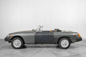Immagine 9/50 di MG MGB (1977)