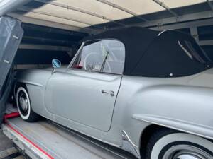 Image 41/54 of Mercedes-Benz 190 SL (1957)