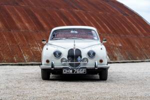 Bild 3/51 von Jaguar 240 (1968)