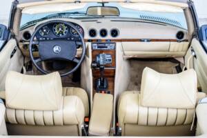 Bild 21/50 von Mercedes-Benz 450 SL (1978)