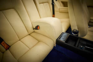 Image 62/100 of Ferrari 412 (1986)